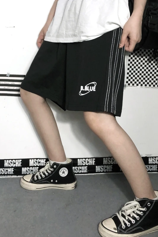 

Casual shorts women's summer open line letter straight pants loose BF sports show thin wide leg pants fashion