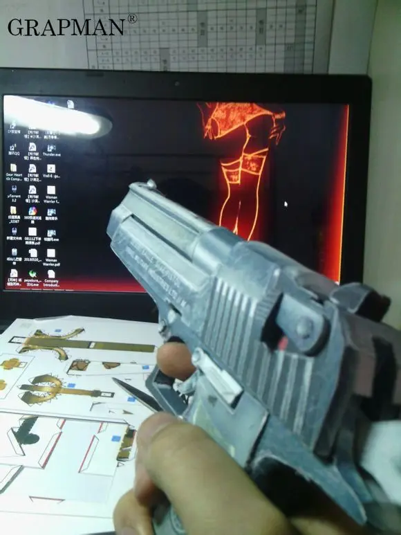 3D бумажная модель 1:1 Desert Eagle пистолета DIY отправляется 4 цвета рукоятка | Игрушки и