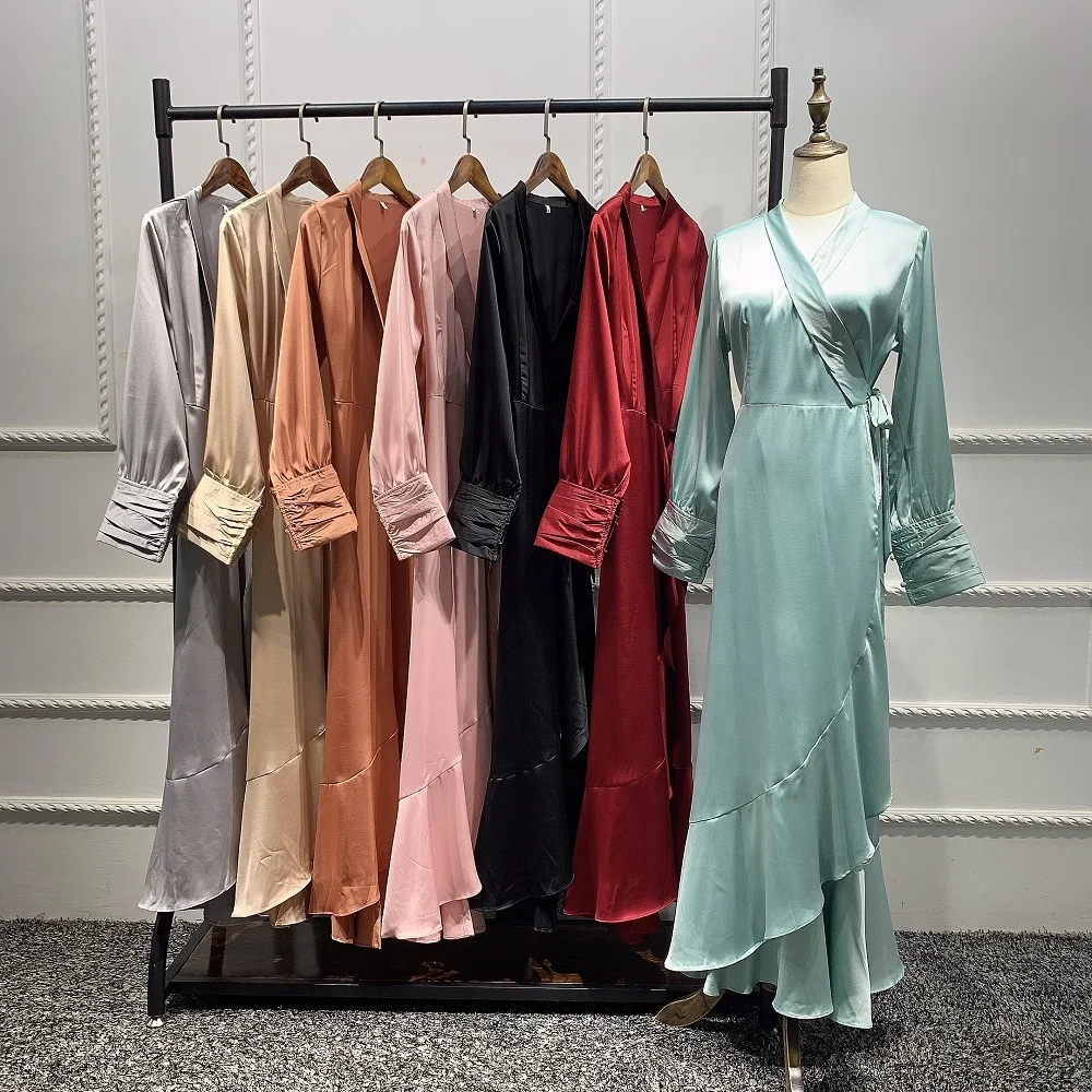 

BUSHRA Djellaba Abaya Dubai Shiny Soft Silky Muslim Dress Satin Abaya Dubai Turkey Muslim Dress Islam Abayas With Belt