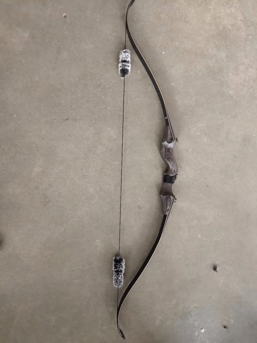 

Left /Right Hand 60 inches American Recurve Bow 30-60 LBS 15 inches Riser for User Archery Bow Hunting Shooting