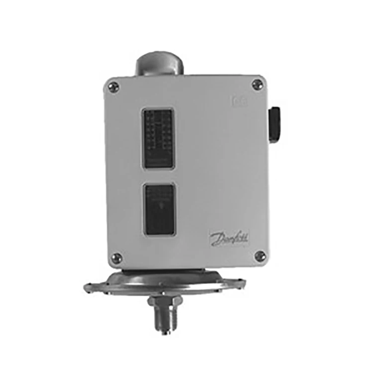 

Датчик давления RT113 017-519666 с размером соединения 3/8, резьбовое соединение кабеля Danfoss, новый оригинальный