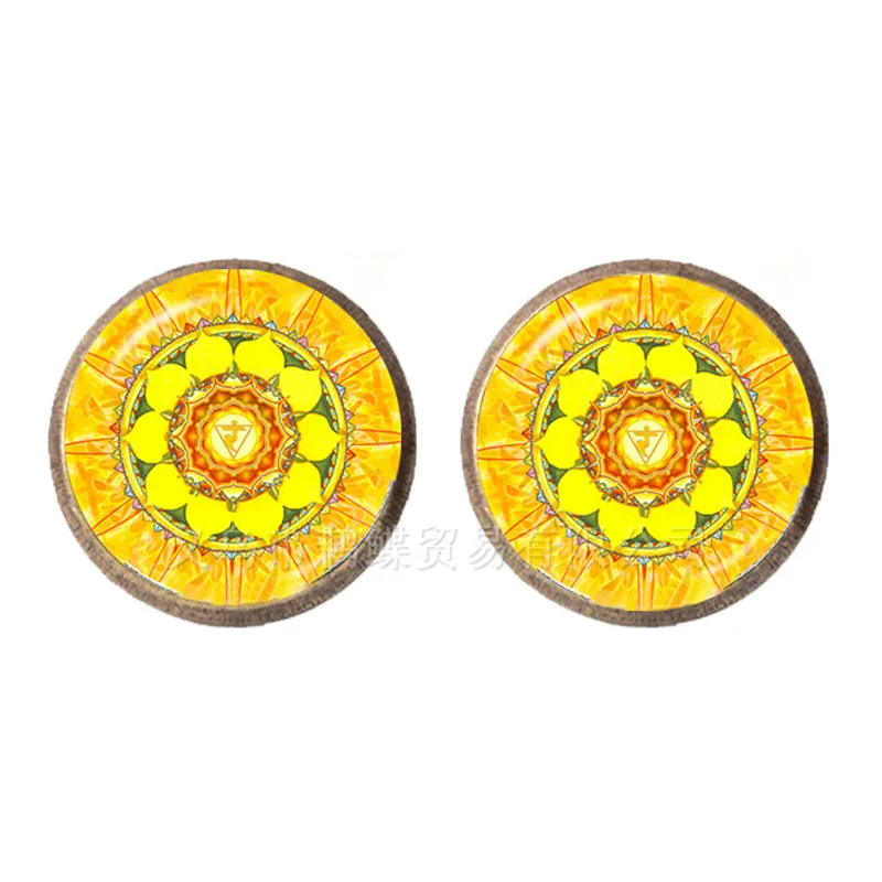 Серьги-гвоздики в виде цветка мандалы лотоса искусственное стекло кабошон