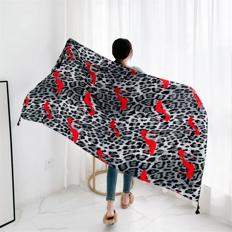 Летнее пляжное платье из хлопка и льна 30 видов 90x185 см накидки на бикини