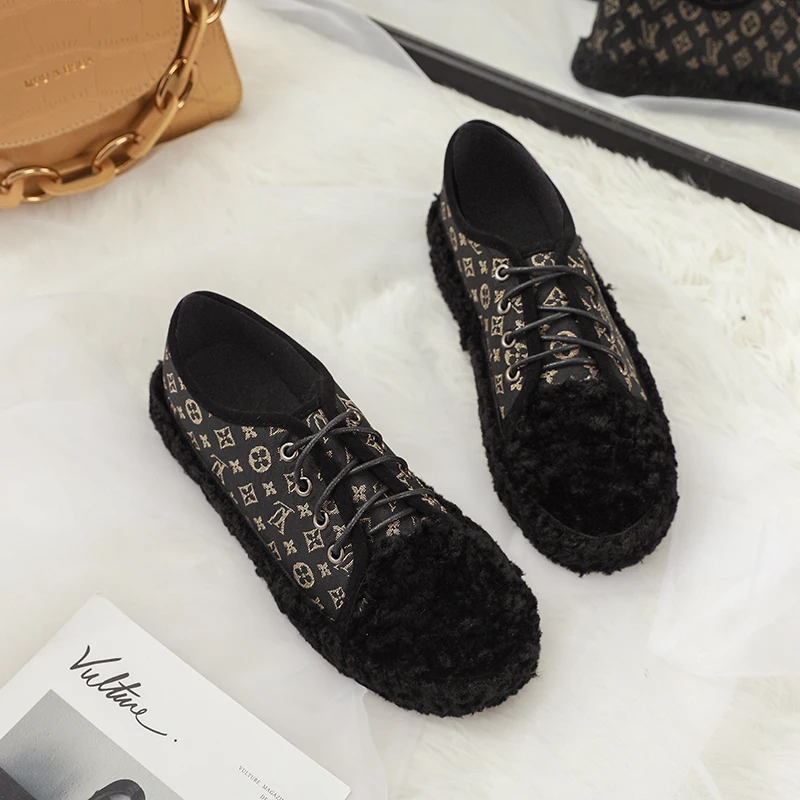 High Quality Autumn Shoes Woman Flat Black Fur Plush Loafers Women Casual Lace Up Zapatos Mujers |