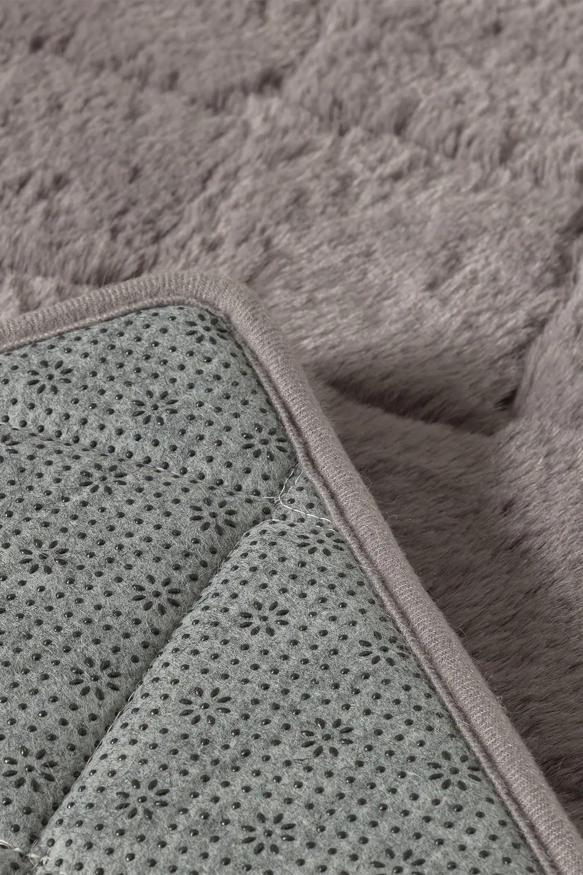 

Rabbit Polyester Bath Mat Set 50x80 - 45x50 Cm Dark Damson 2'li Slip-Resistant Outsole Classic Purple