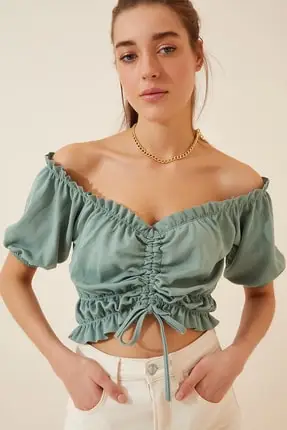 

Women's Green Almond Green Carmen Neck Shirred Crop Knitting Bluzn Women 'S fashion 2021 Spring Summer Collection