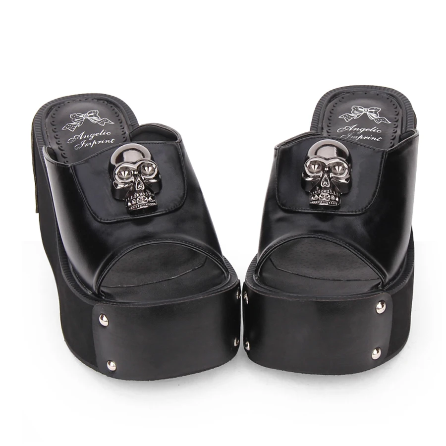 

Women Platform Sandals Anime Skull Rivets Ladies Dark Gothic Punk Lolita Cosplay Shoes Muffin Sandals Slippers