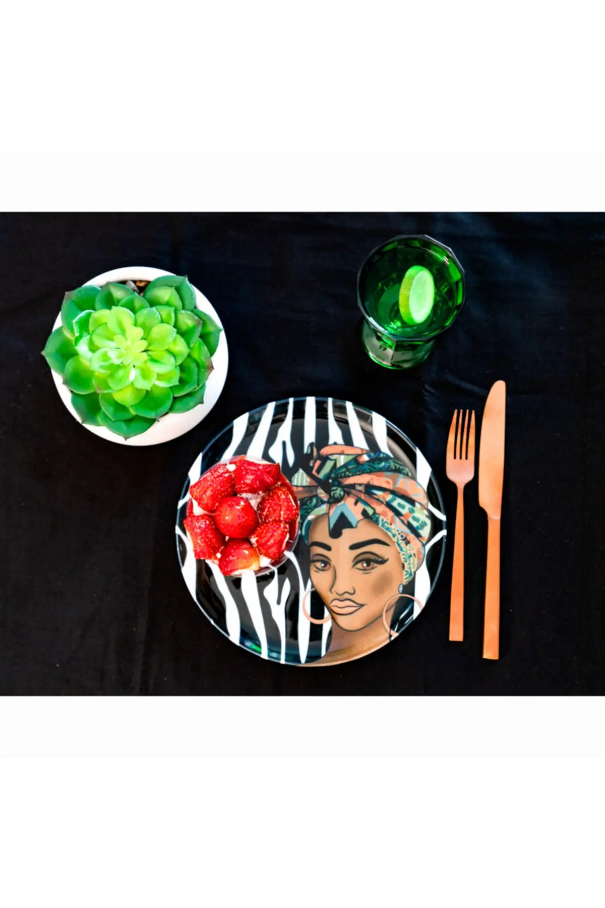 

Porland Nairobi 6 Piece 6 Personality Porcelain Cake Serving Team