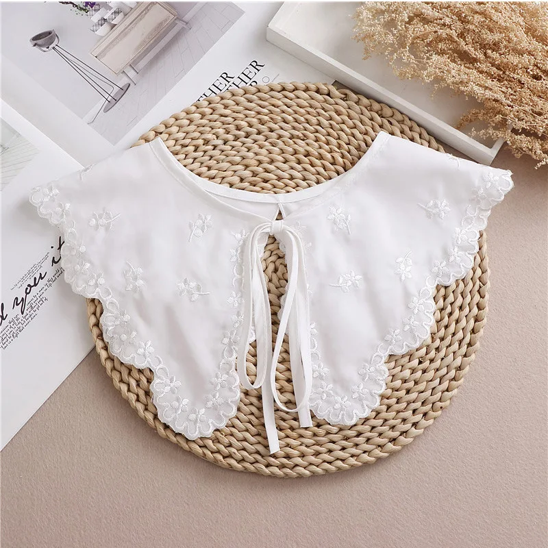 

New Sweet Fake Collar For Women Lace Flower False Collar White Color Detachable Collars Women Clothes Accessories
