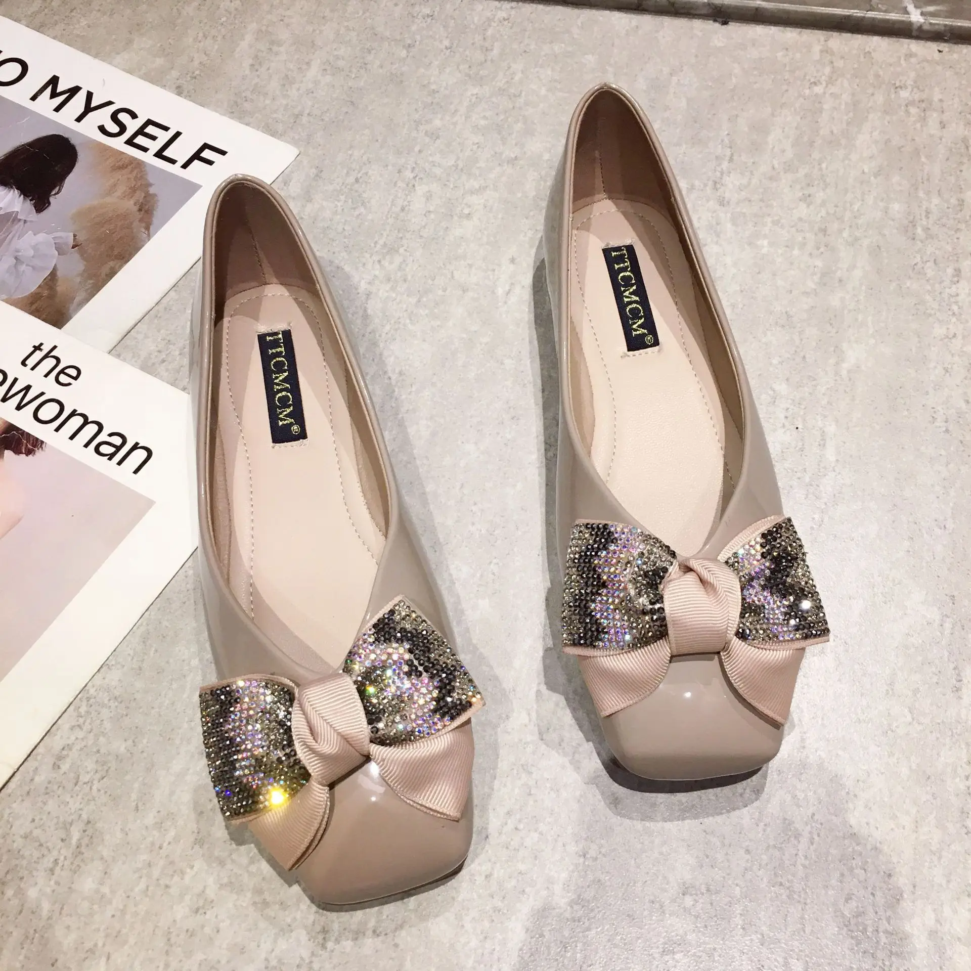 

Korean Shoes Casual Female Sneakers Square Toe Black Flats All-Match Women's Moccasins Ladies' Footwear Shallow Mouth 2021 Glitt