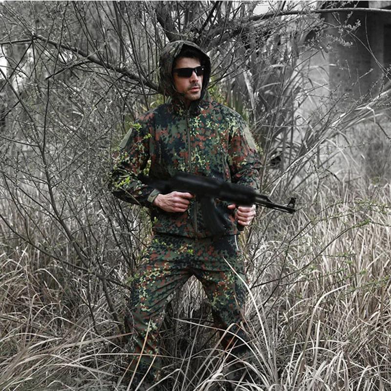 Военный TAD камуфляж Акула кожа мягкая оболочка тактические костюмы зима осень водонепроницаемый флис боевое снаряжение мужская одежда костюм BF05 - Цвет: German jungle