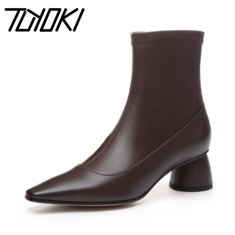 

Tuyoki New Women Ankle Boots Fashion Small Square Head Shoes Women Keep Warm Fur Thick Heels Side Zipper Footwear Size 34-39