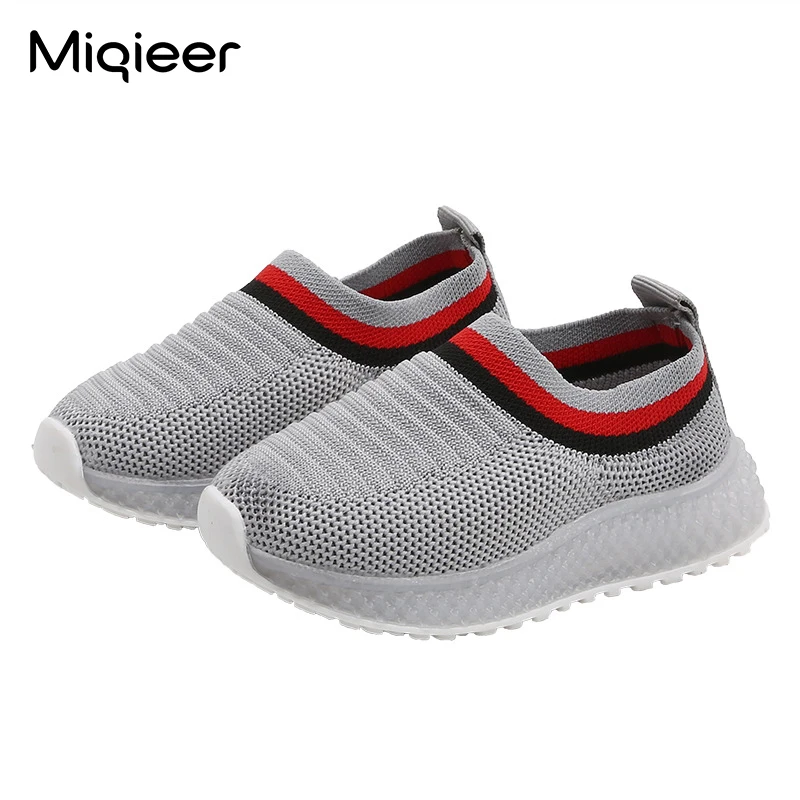 

Spring Autumn Children LED Shoes Fashion Knit Breathable Girls Casual Sneakers Luminous Sole Anti-slip Boys Running Sports Shoes
