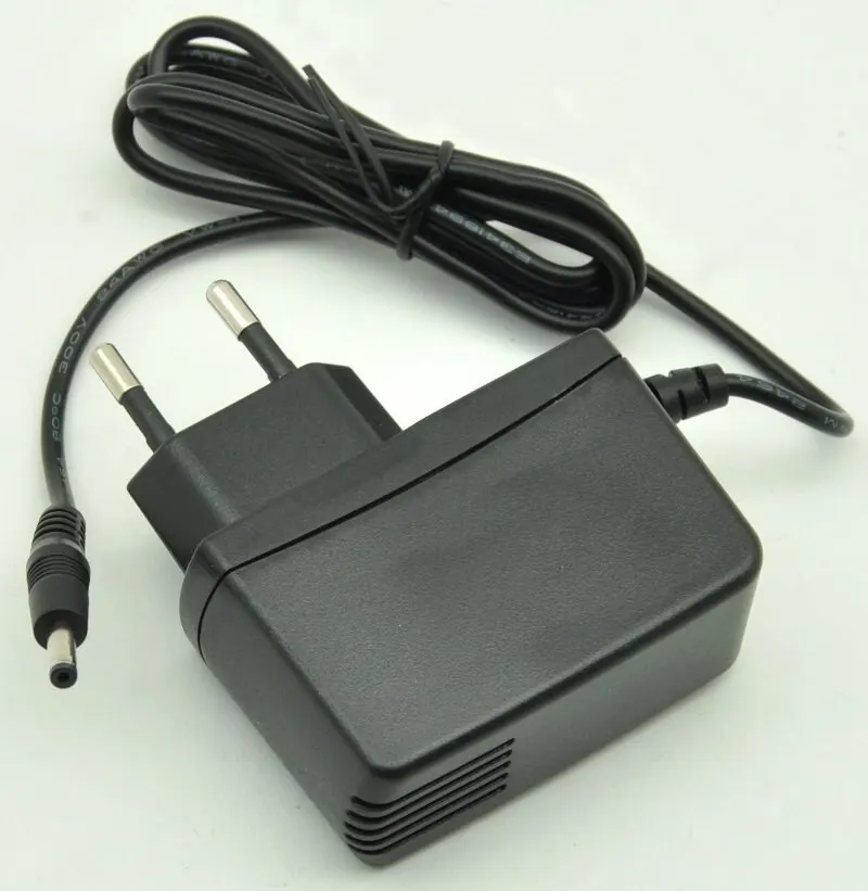 Зарядное устройство AvtoGSM Energy D09 220V выходное напряжение 15 В максимальный ток 1