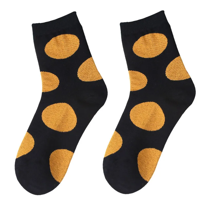 

5 Pairs/pack Women Loose Mark Socks Fashion Warmer Retro Casual Preppy Sweet Style All-match Polka Dot Pattern Sock Crew Socks
