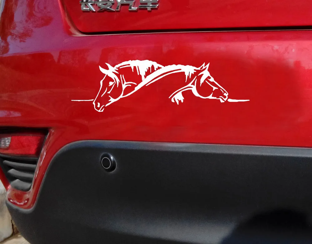 Креативная графическая наклейка с изображением двух лошадей