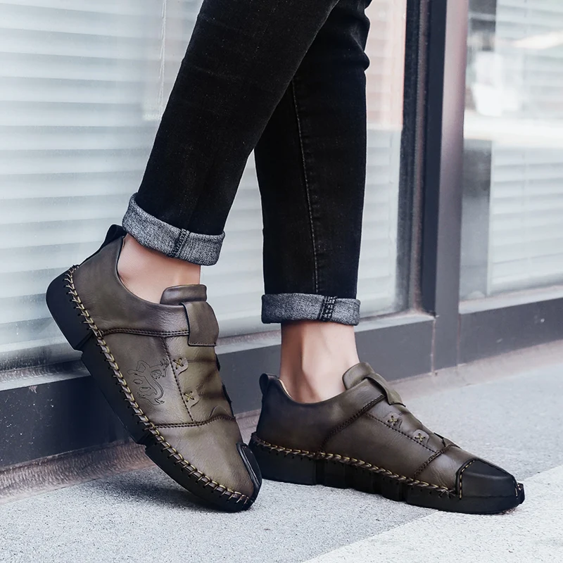 Мужская повседневная кожаная обувь лоферы из спилка на плоской подошве размеры