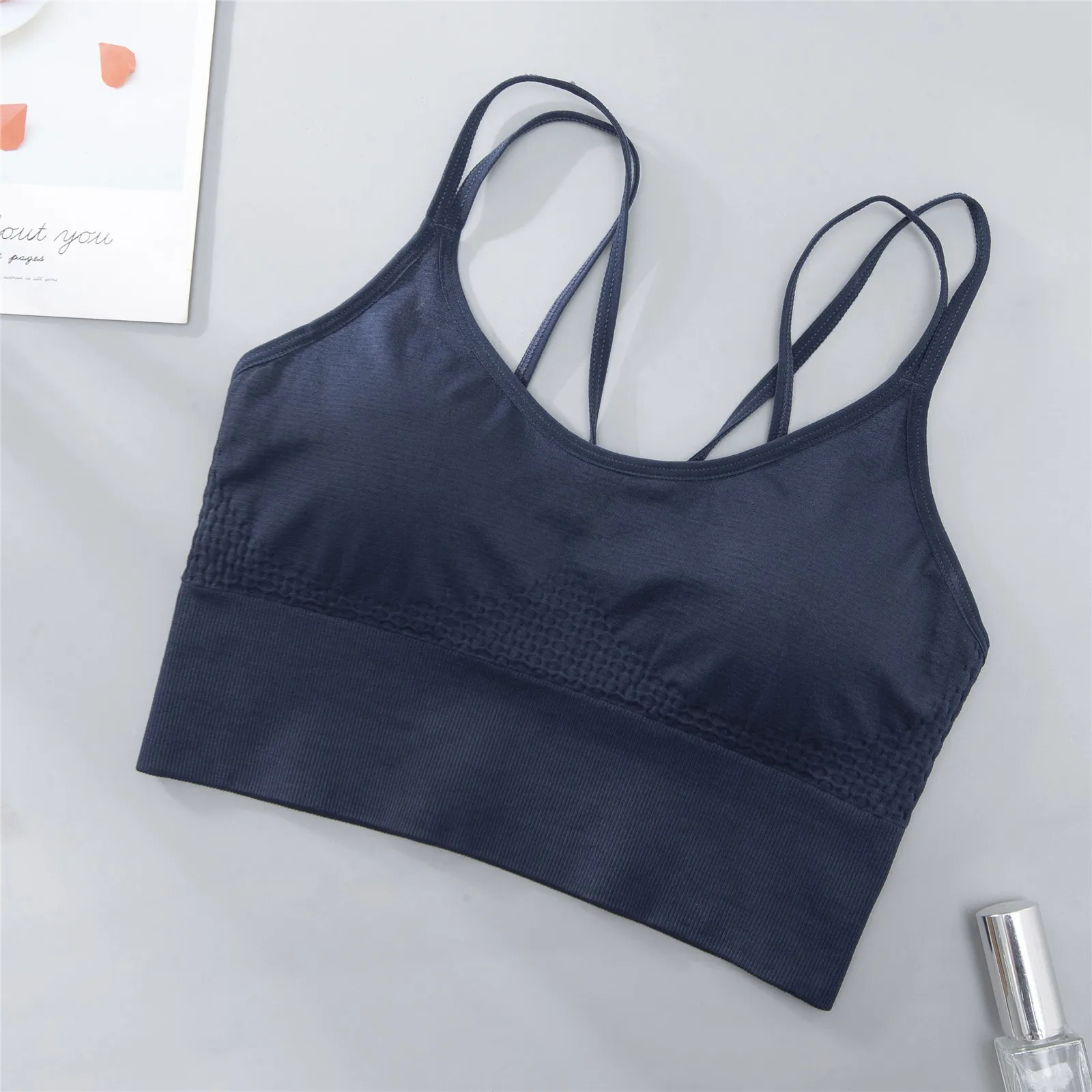 

Woman Bras With String Quick Dry Shockproof Running Fitness Large Size Underwear Charm Sexy/Sissy Lingerie Lace G String Bra