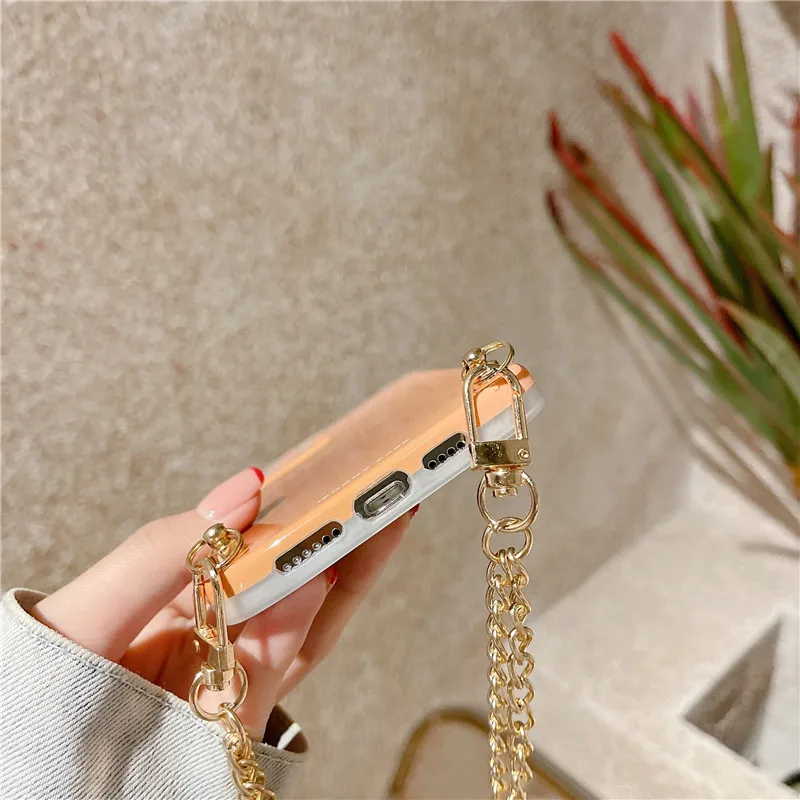 

Gradient Bracelet Phone Case For iphone 12 Mini 11 Pro XS Max XR 7 8 Plus SE 2020 Fashion Watercolor Rendering Chain Soft Cover