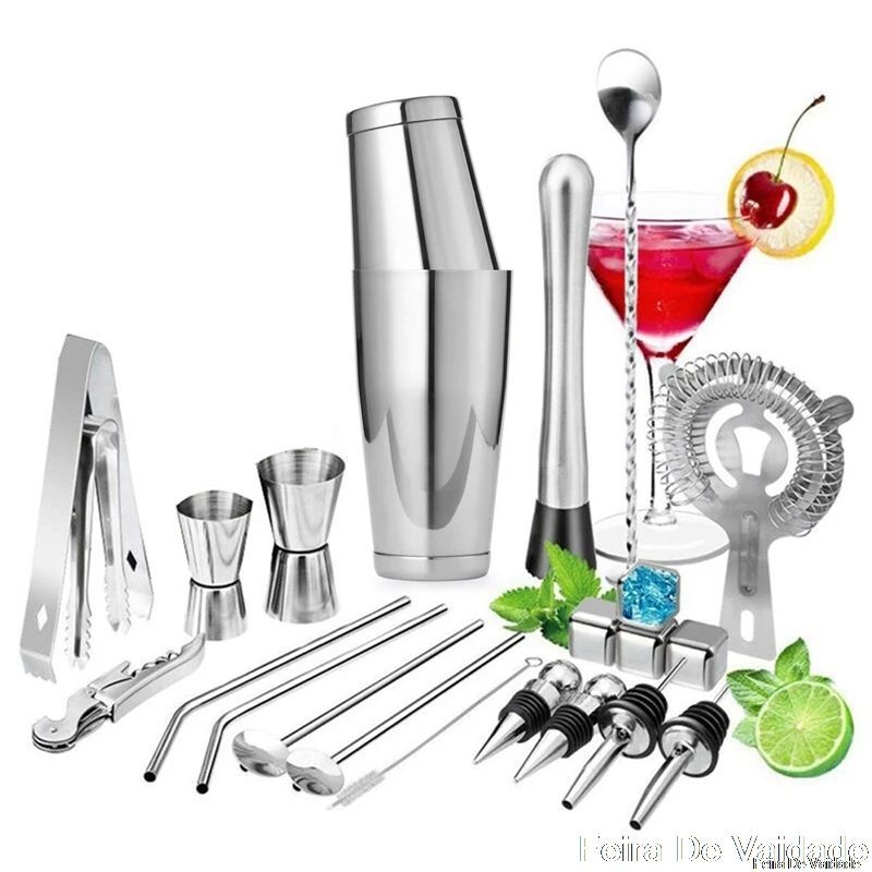 

Kitchen,Dining & Bar