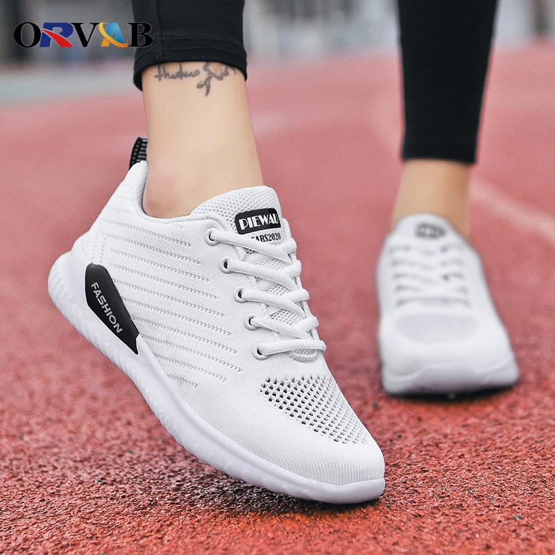 

Женские кроссовки; Tenis Feminino; Летняя обувь; Женская легкая дышащая повседневная обувь; Женская обувь на шнуровке; Цвет черный, белый