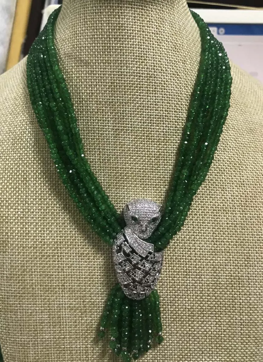 

Women's fine jewelry Leopard head clasp accessory 2*4mm green jade necklace tassel necklace 17-20inch