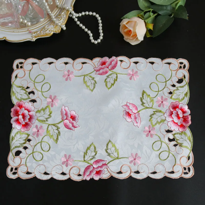Hot Embroidery Table Place Mat Cloth Placemat Cup Mug Tea Coffee Coaster Dining Doily Drink Glass Pad Kitchen Christmas Decorate | Дом и сад