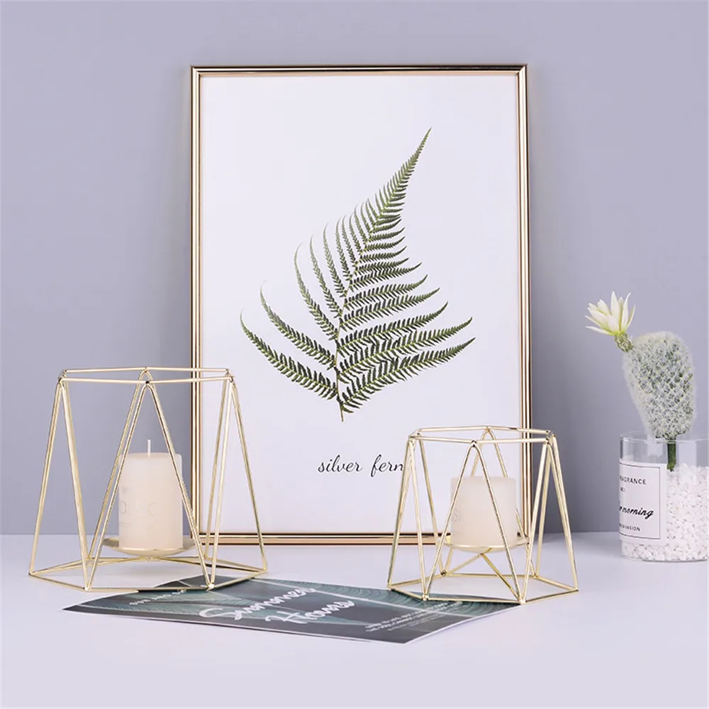 Скандинавский Железный Подсвечник цвета розового золота минималистичный