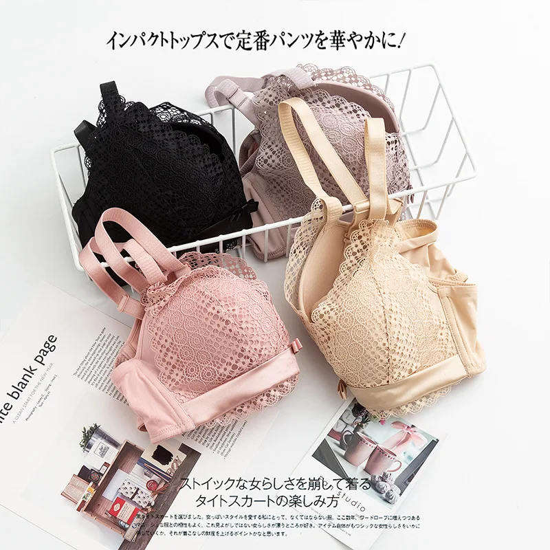 

Ladies Silk Sexy Lace Bras Triangle Lingerie Wire Free Back Closure Adjusted-straps Women Underwear Romantic Lingerie