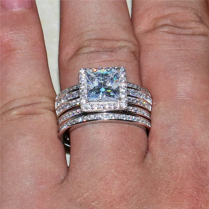 Комплект женских колец из серебра 925 пробы с имитацией бриллианта | Украшения и