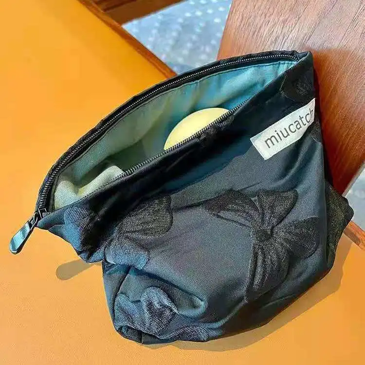 

New Bow Pattern Makeup Bag Large Women Cosmetic Pouch Necesserie Organizer Beauty Case Girl Plaid Cosmetic Bag Make Up Storage