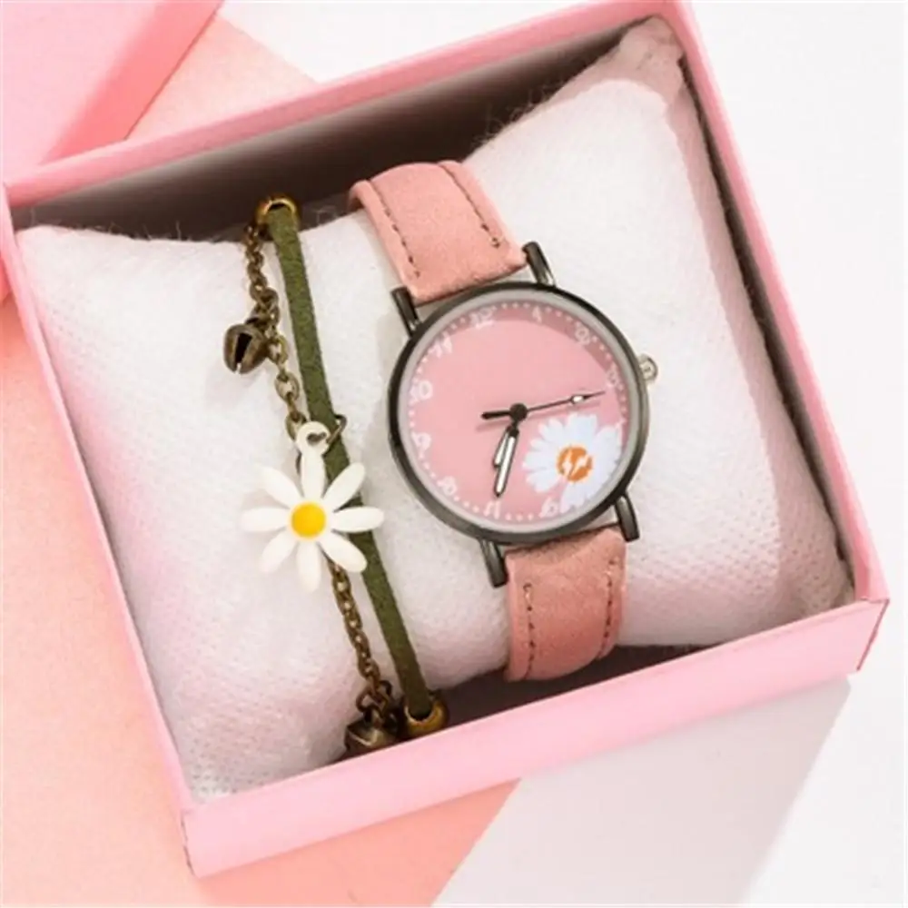 

Fresh Daisy Dial Design Ladies Wristwatches 2020 Fashion Casual Women Flower Watches Simple Number Woman Leather Quartz Watch