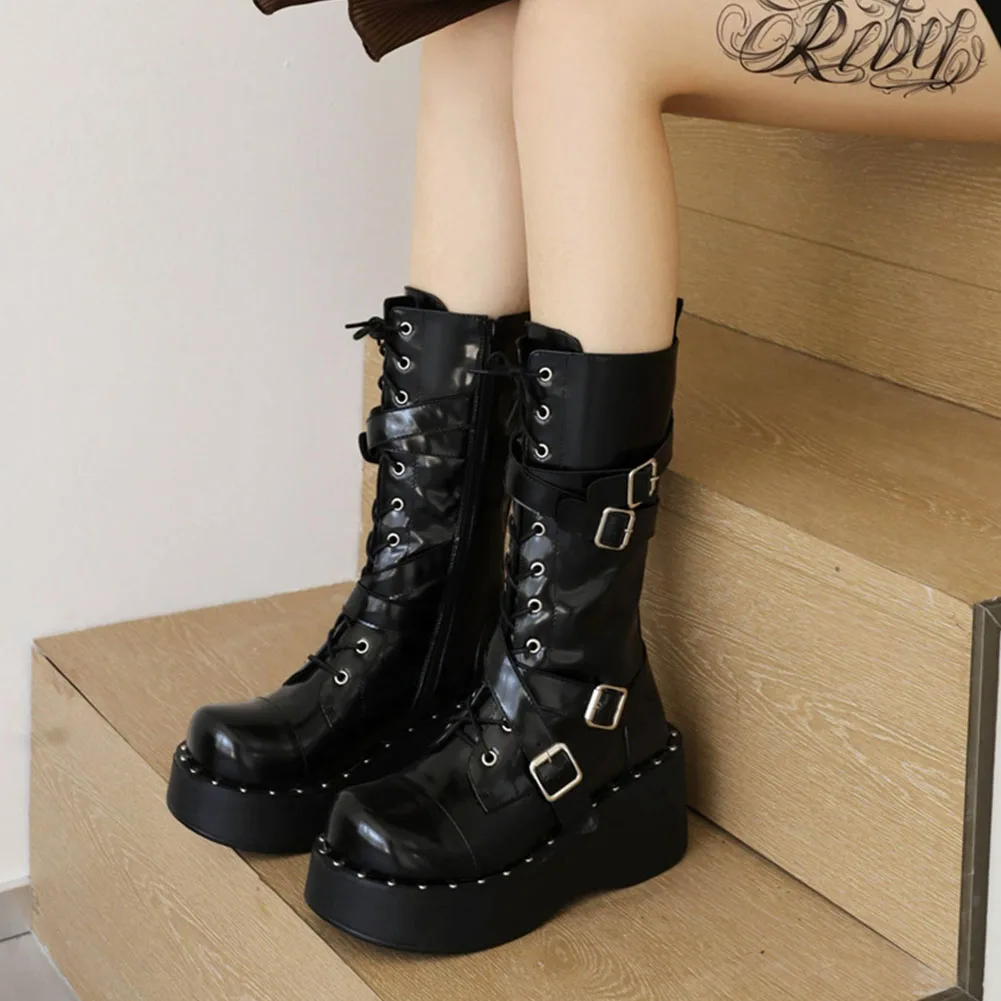 

Женские мотоциклетные ботинки на молнии, до середины икры