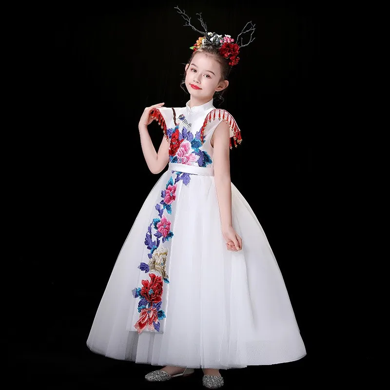 

Kids Chinese Style Evening Dress Girl Cheongsam Modern Oriental Style Dresses Children Fashion Show Gown Host Dresses White Robe