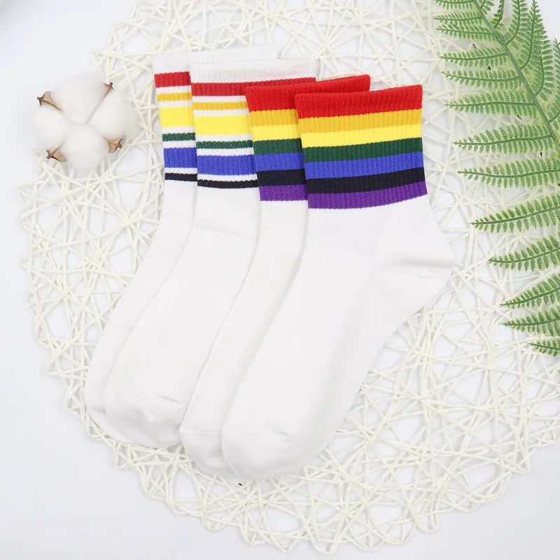 2 pairs 2 пары, женские модные носки с радугой, зимние женские носки, хлопковые носки с радужными полосками, модные теплые Повседневные носки для девочек в стиле Харадзюку - Color: 2 pairs