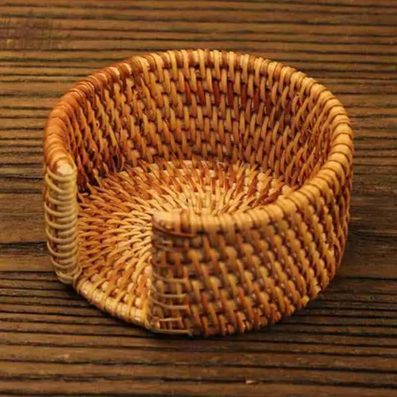 

6Pcs/Set Vintage Rattan Coasters With Basket Handmade Drink Mats Table Container Desktop Woven Placemats Decoration Placema F4R0