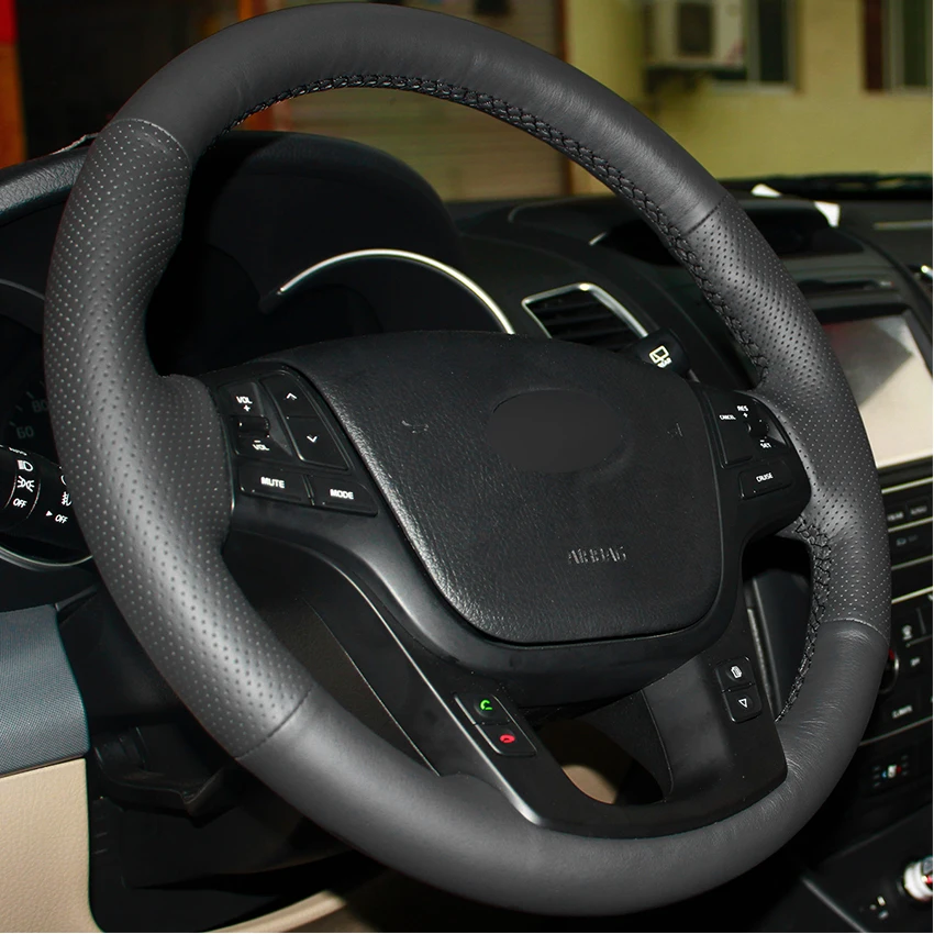 Сшитый вручную черный мягкий Противоскользящий чехол рулевого колеса