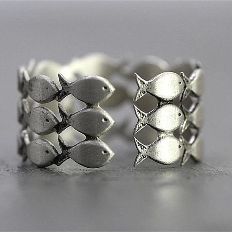 

Creative Fish School Opening Adjustable Ring Creative Unique Golden Fish Retrograde Rings Party Women Fashion Jewelry