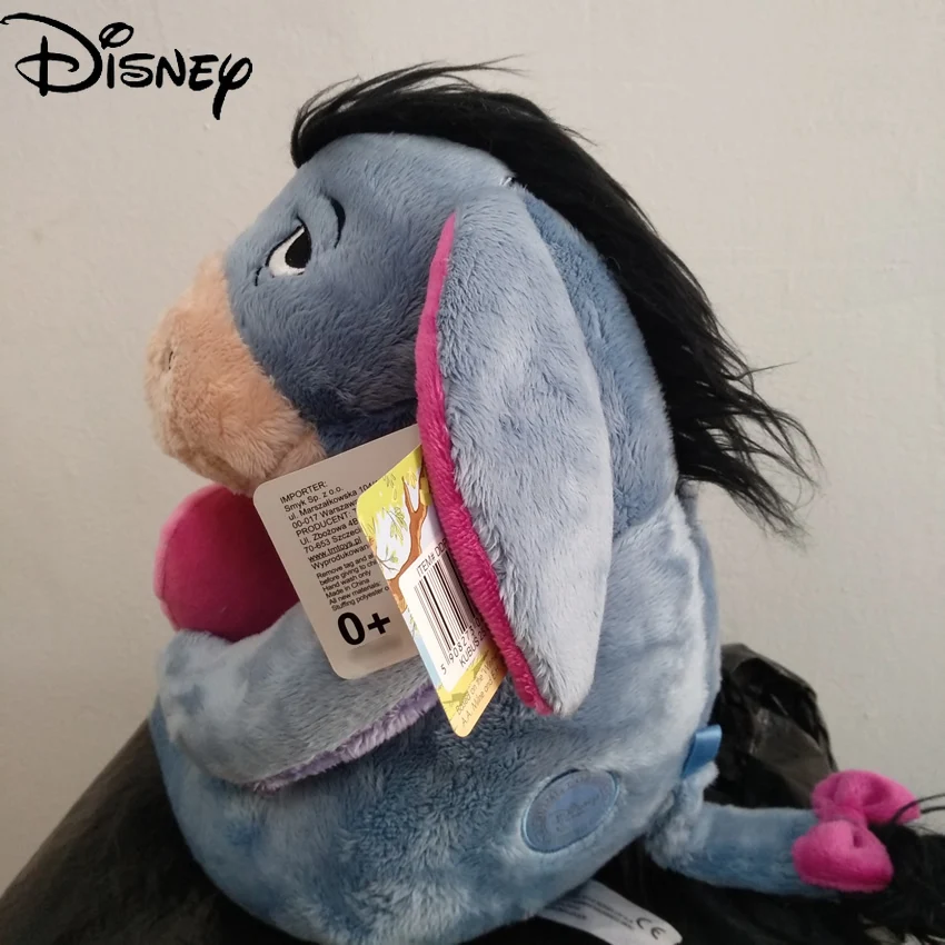 

Disney Winnie the Pooh good friend hugs the love donkey childrens plush doll doll to give gifts to his girlfriend