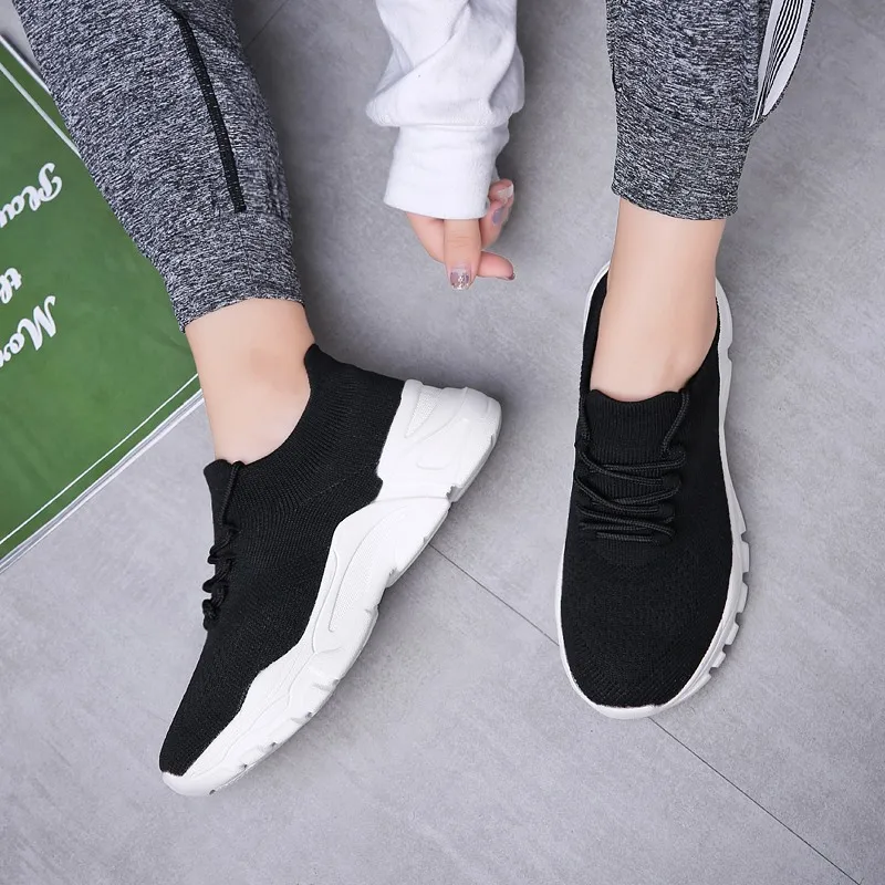 Женские теннисные туфли новые спортивная обувь для улицы прогулочные носки