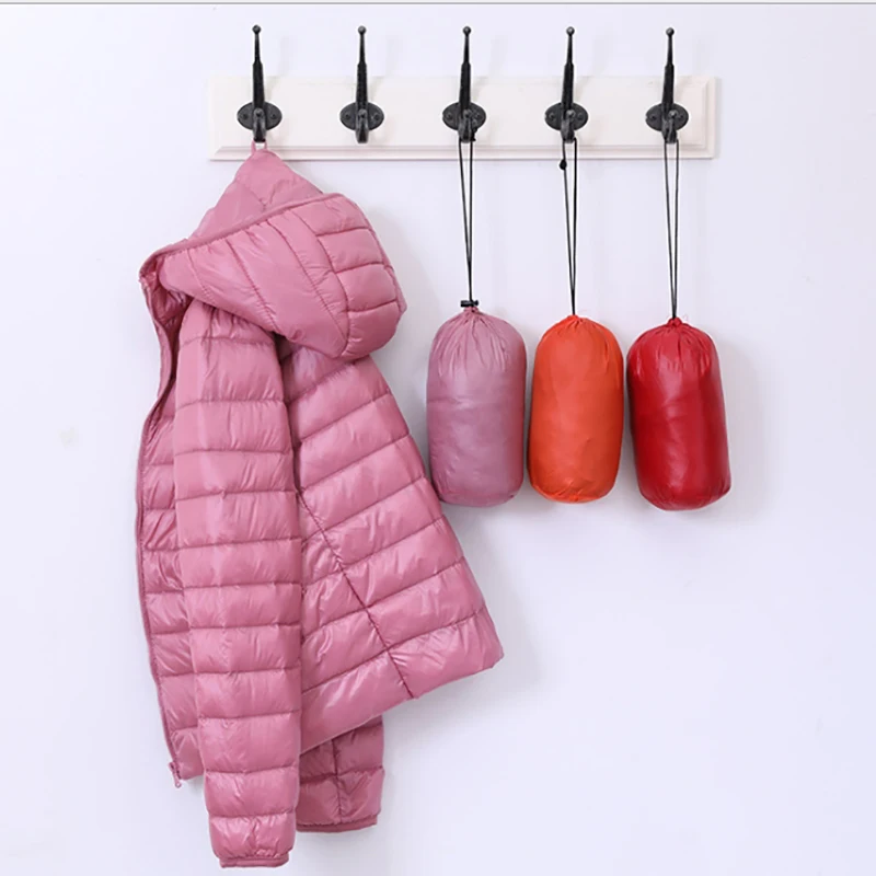 

Autumn Winter Women Thin Down Coats Short Solid Hooded Jackets 90% White Duck Down Female Portabl Plus Size Coat Loose Outerwear