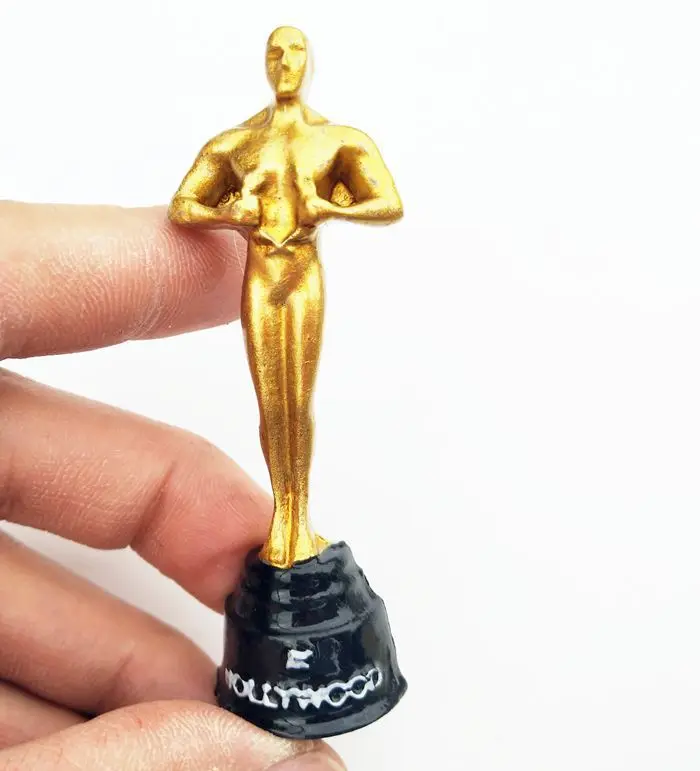 Магнитный сувенир на холодильник египетский фараон Мамия замерзшая стена