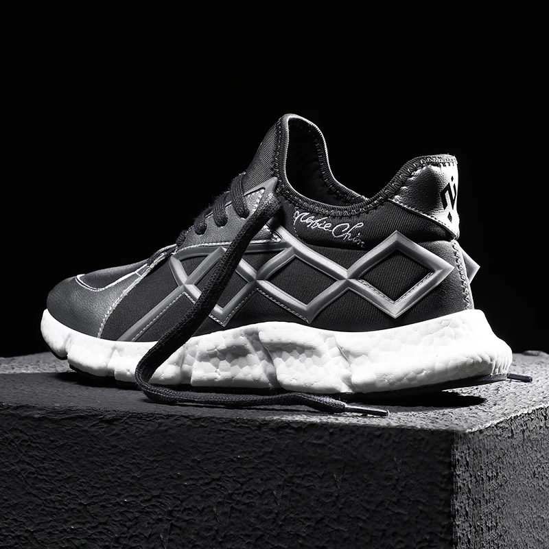 

Men's running shoes flick large size sneakers comfortable and breathable outdoor sports running walking elastic jogging shoes
