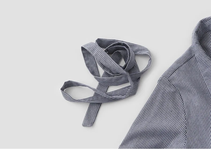 

2020 Autumn Women New Fashion Mid-length Dress Lace Up Striped Print Long Sleeve Dress