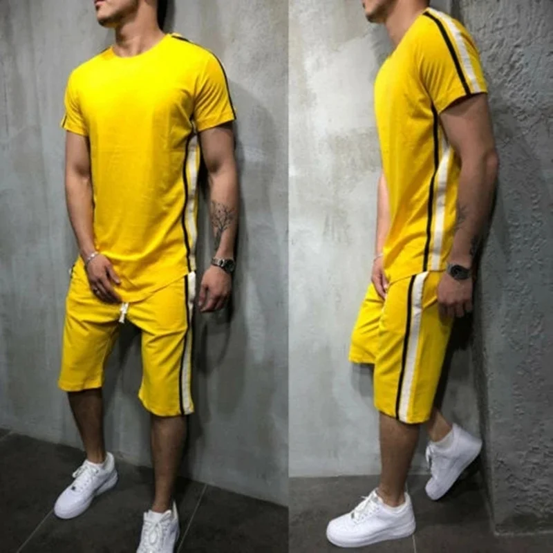

Striped 2019 Summer New Men's Shorts Casual Suits Sportswear Mens Clothing Man Sets Pants Male sweatshirt Men Brand Clothing