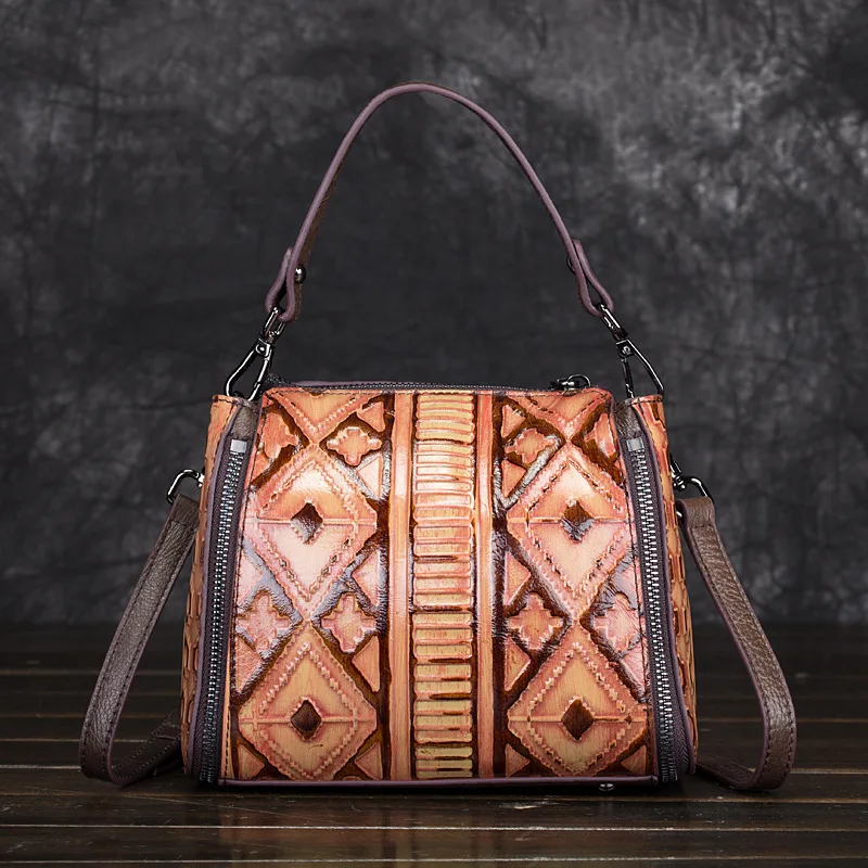 Factory direct sales of retro women's bags original hand-colored European and American head layer psoriate one-shoulder handbag