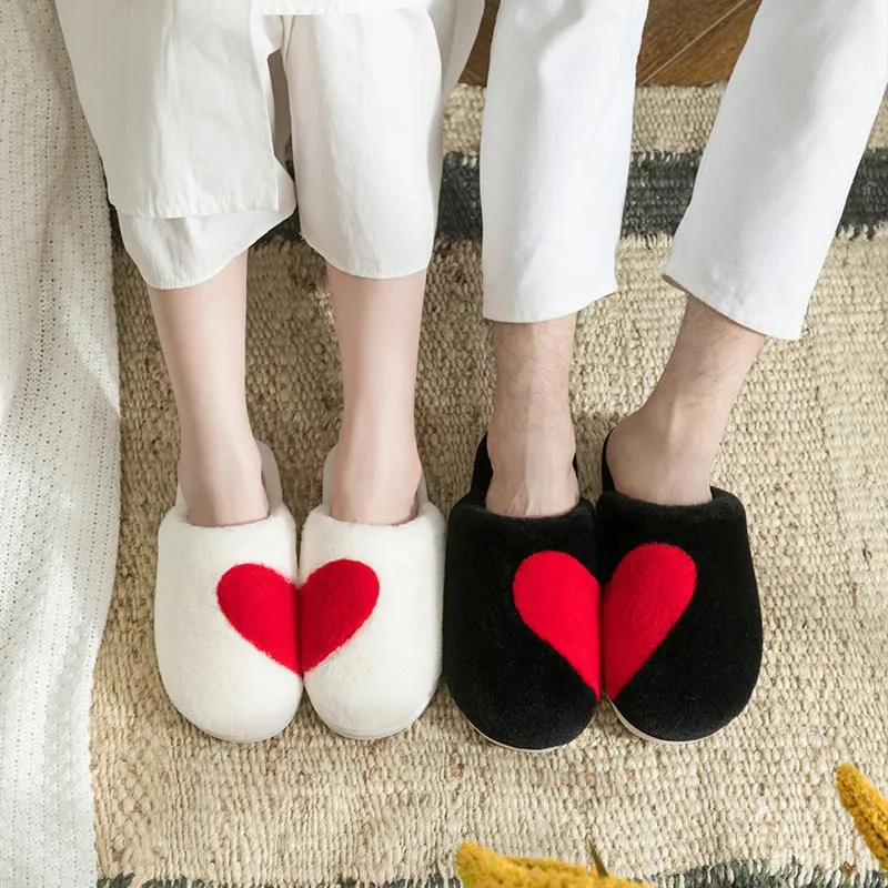 Women Indoor Slippers Warm Plush Home Slipper Couples Autumn Winter Love Heart Shoes Women House Flat Floor Soft Bedroom Shoes