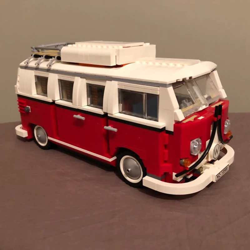 Конструктор Лего Technic Creator Volkswagen T1 1354 шт. |