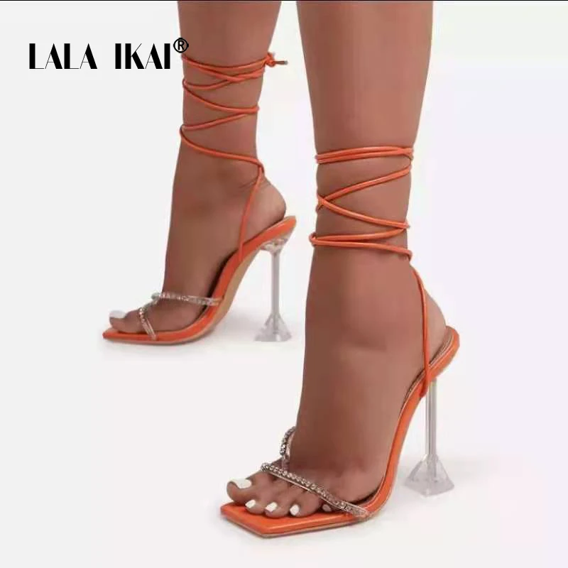 Женские босоножки с ремешком на щиколотке LALA IKAI черные вечерние тонком высоком