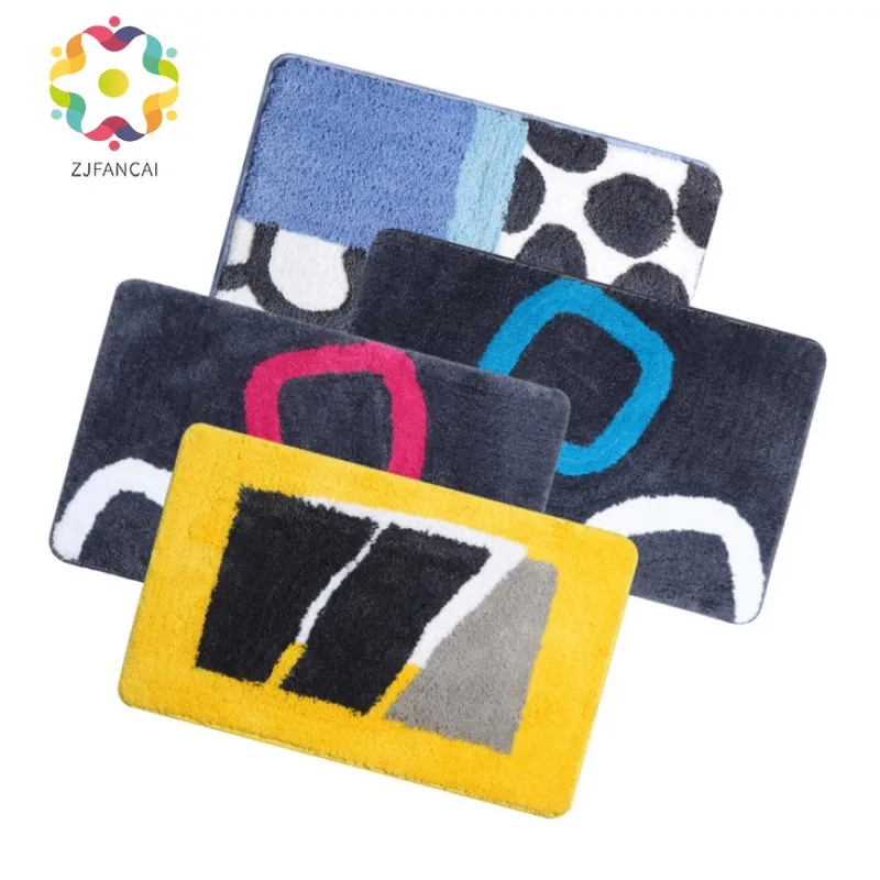 Короткий бархатный коврик из микрофибры абсорбирующий для ванной многоцветный